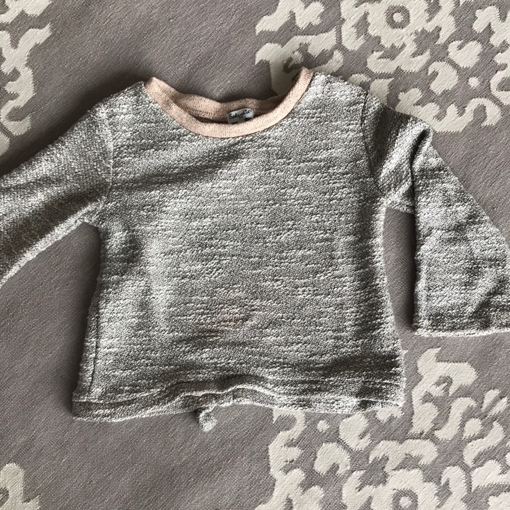Splendid girls silver texture bell sleeve, knot back top